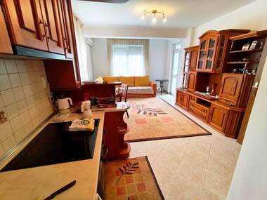 Verkauf - Wohnung in Wazrajdane,  Burgas