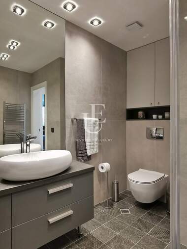 Vânzare - Apartament în Mladost-2,  Sofia