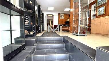 Vânzare - Magazin în Țentăr,  Burgas