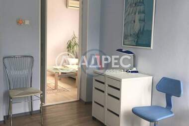 Продажа - Квартира в ВИНС - Червен площад,  Варна