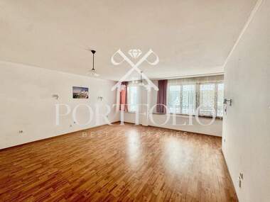 Miete - Wohnung in Zentar,  Burgas