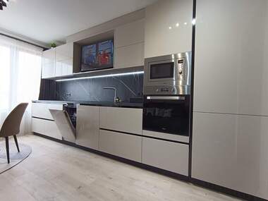 Miete - Wohnung in Bratia Miladinowi,  Burgas