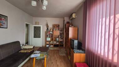Vânzare - Apartament în Iztok,  Pazardjik