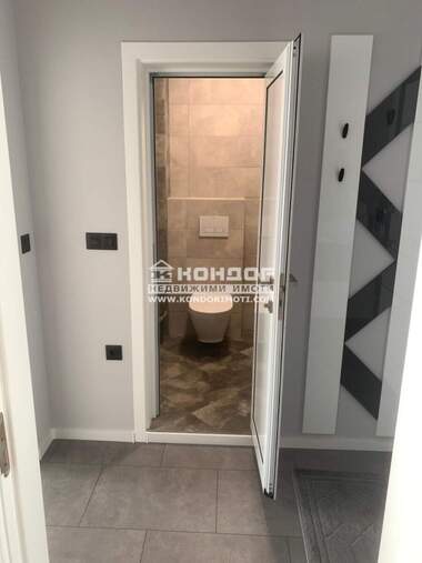 Vânzare - Apartament în Kărșiaka,  Plovdiv