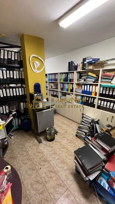 Miete - Büro in Promischlena zona-Iztok,  Haskowo