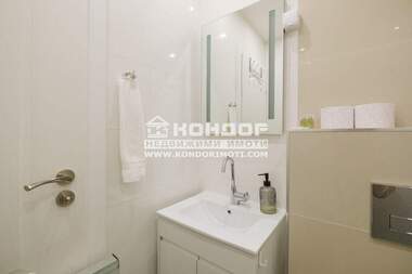 Vânzare - Apartament în Center,  Plovdiv