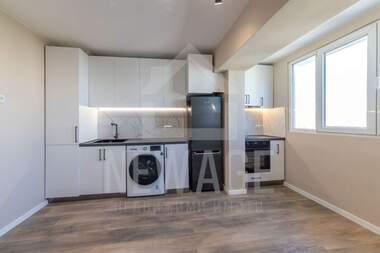 Vânzare - Apartament în Văzrajdane 3,  Varna