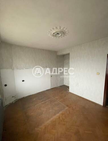 For sale - Apartment in Buzludja,  Veliko Tarnovo
