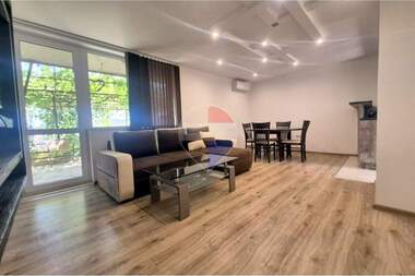 Închiriere - Apartament în Asparuhovo,  Varna