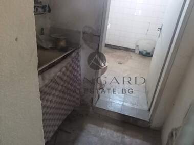For sale - Floor of a house in Proslav,  Plovdiv