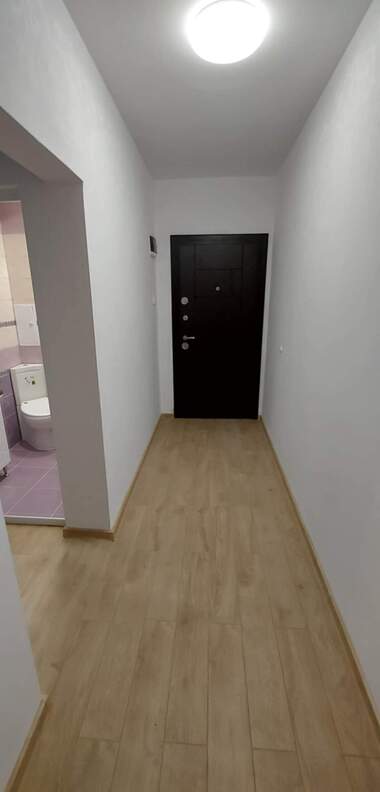Închiriere - Apartament în Kamenni,  Haskovo