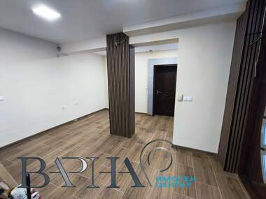Miete - Büro/Laden/Lager/Schönheitssalon in Troschewo,  Warna