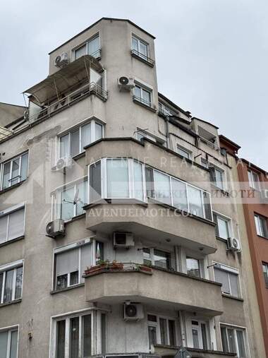 Продажба - Апартамент в Център,  Пловдив