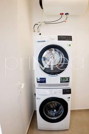 Închiriere - Apartament în Slaveîkov,  Burgas