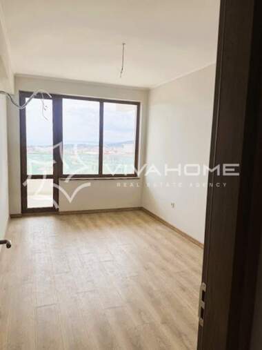 Продажба - Апартамент във Виница,  Варна