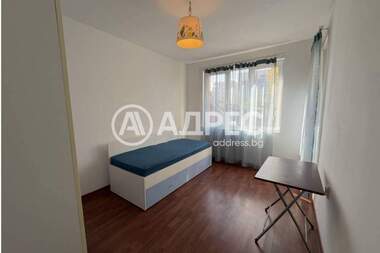 Închiriere - Apartament în Suhata reka,  Sofia