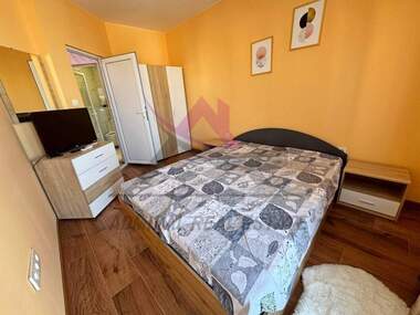 Miete - Wohnung in Kolhozen pazar,  Warna