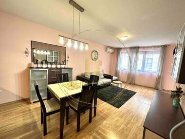Miete - Wohnung in Lewski,  Warna