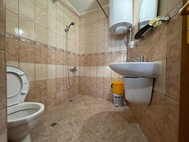 Miete - Wohnung in Zentar,  Burgas