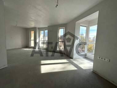 Vânzare - Apartament în Sădiîski,  Plovdiv