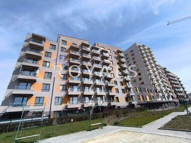 For sale - Apartment in Vazrajdane 1,  Varna