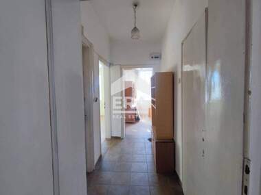 Satış - Apartman olarak Centar,  Haskovo