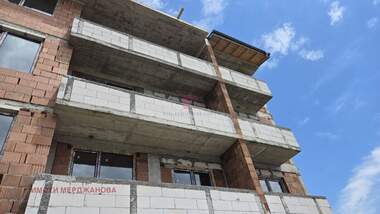 Продажба - Апартамент в Три чучура-север,  Стара Загора