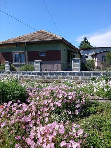For sale - House in Preselentsi,  Dobrich