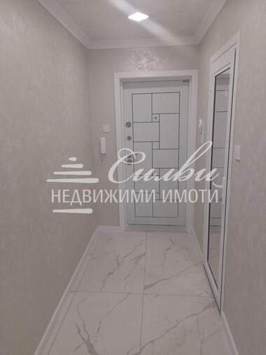 For sale - Apartment in Dobrudjanski,  Shumen