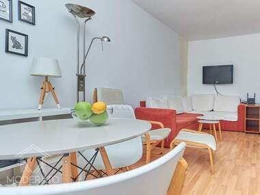 For sale - Apartment in Center,  Burgas