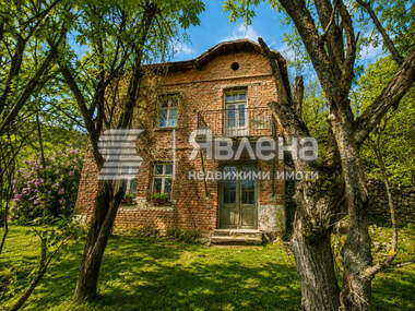 Продажба - Къща в Земен,  Перник