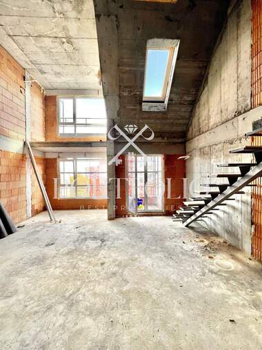 Satış - Apartman olarak Centar,  Burgas