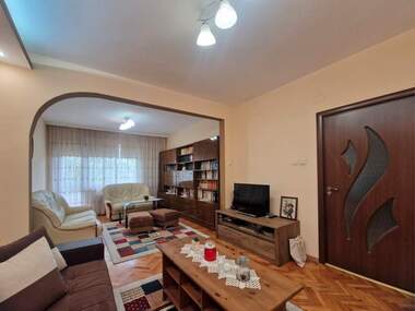 Продажба - Апартамент във Възраждане,  Русе
