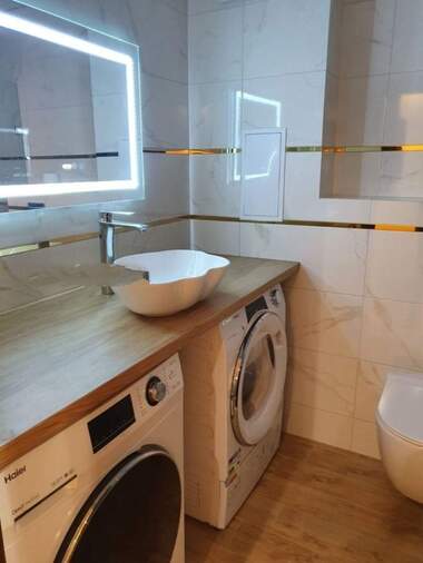 Miete - Wohnung in Mladejki halm,  Plowdiw