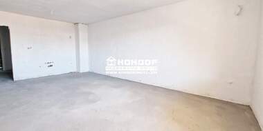 Vânzare - Apartament în Ostromila,  Plovdiv