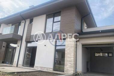 For sale - House in Markovo,  Plovdiv