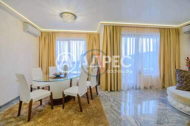 Продажба - Апартамент в Златни Пясъци,  Варна