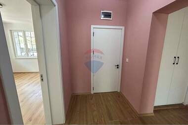 For sale - Apartment in Center,  Shumen