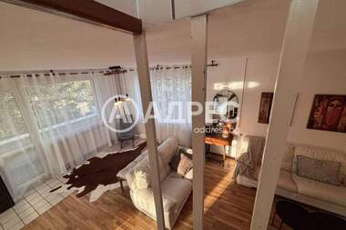 Închiriere - Apartament în Simeonovo,  Sofia