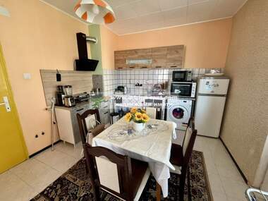 Vânzare - Apartament în Țentăr,  Haskovo
