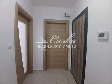 Vânzare - Apartament în Tombul Djamia,  Șumen