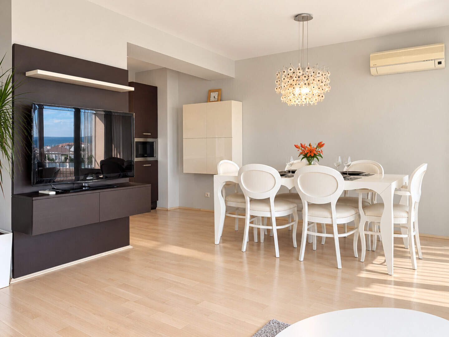 Cu trei camere Apartament în Obștiinata, Varna – fotografia 2