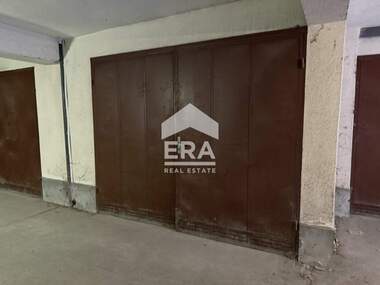 For sale - Garage in Center,  Haskovo