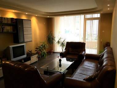 Verkauf - Wohnung in Drujba 1,  Haskowo