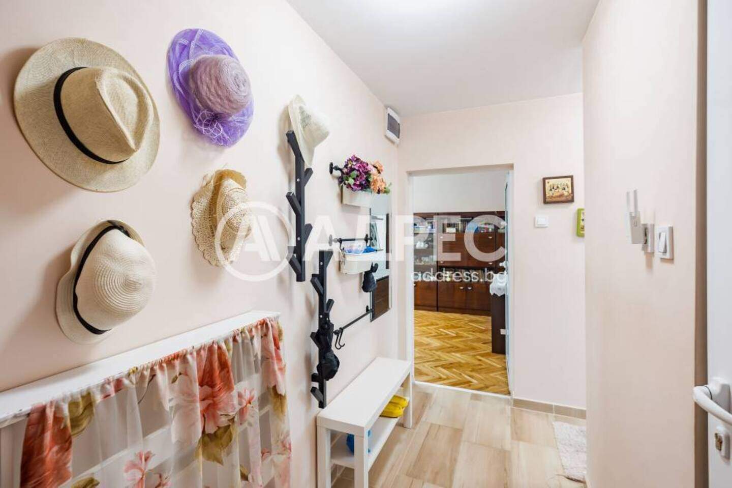 Τρίδωμο Διαμέρισμα σε Βλαδισλαβοβο, Βαρνα – φωτογραφία 2