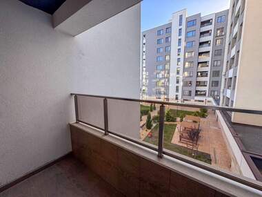 Miete - Wohnung in Horizont,  Burgas