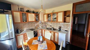 Închiriere - Apartament în Musagenița,  Sofia