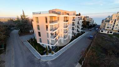 Satış - Apartman olarak Ravda,  Burgas