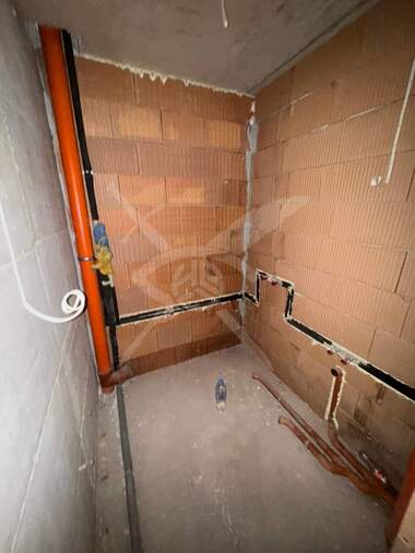Verkauf - Wohnung in Komatewski wazel,  Plowdiw