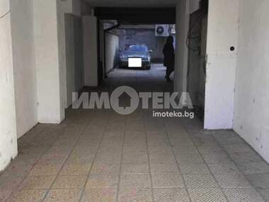 For sale - Parking spot in Center,  Varna